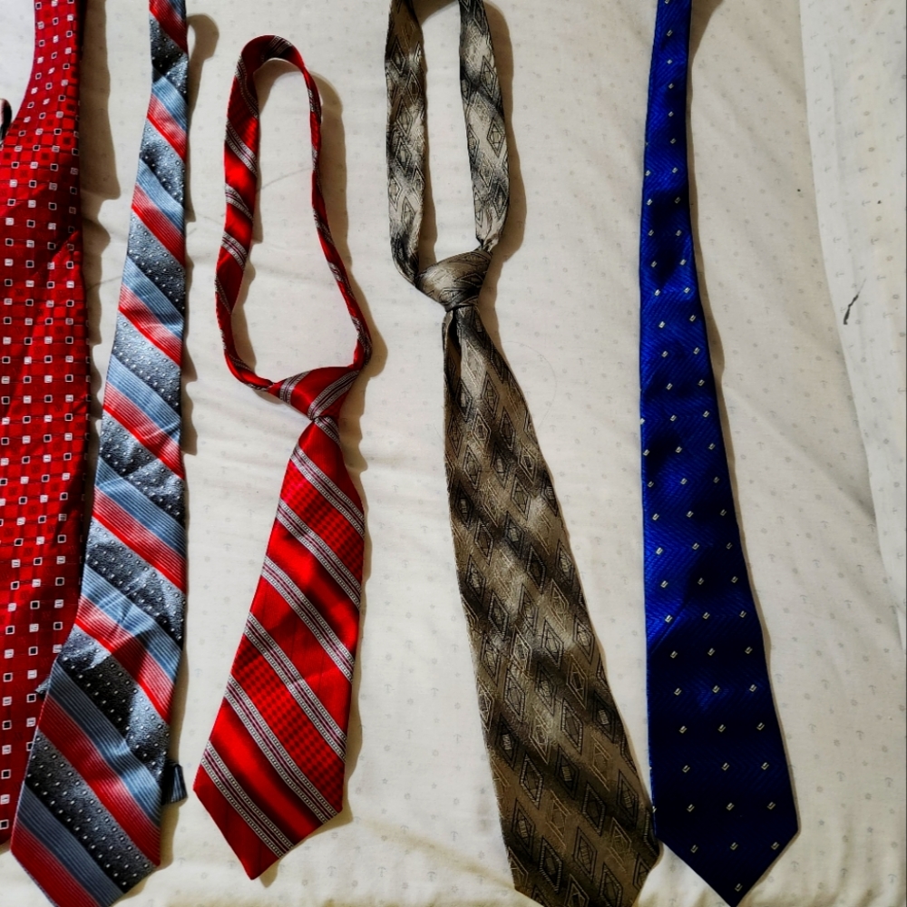 Tie